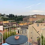 With 3 Terraces At Ponte Vecchio Appartement