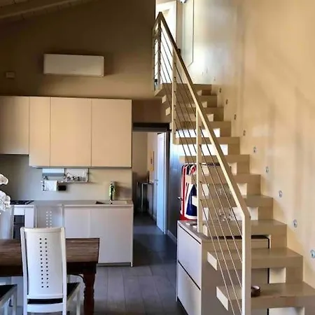 With 3 Terraces At Ponte Vecchio * Florencja