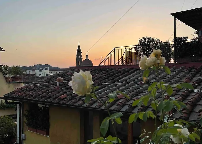 With 3 Terraces At Ponte Vecchio * Florenz