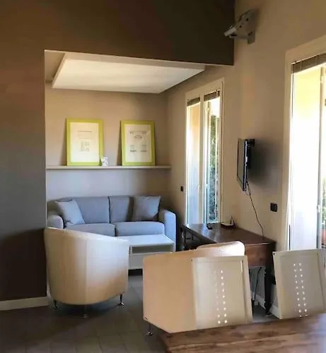 With 3 Terraces At Ponte Vecchio Apartment Florenz