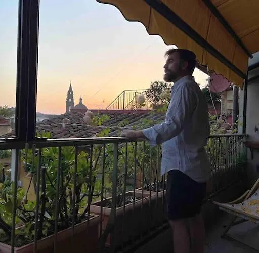 With 3 Terraces At Ponte Vecchio Florenz