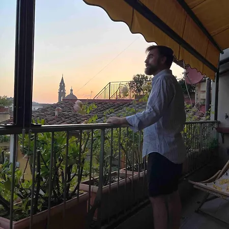 With 3 Terraces At Ponte Vecchio * פירנצה
