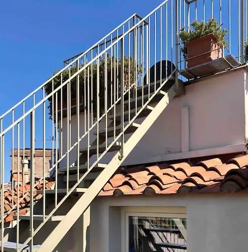 Lejlighed With 3 Terraces At Ponte Vecchio Firenze